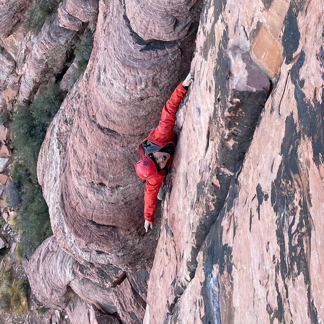 Had a great week climbing at Red Rock with Susan and friends. My first time leading in over a year, and my first time climbing outside since my shoulder injury! We also did some bouldering outside which I hadn't done before!Here's a pic of me leading the first pitch of "Town Dogs and Coyotes", 5.9+A great way to start the new year!??
