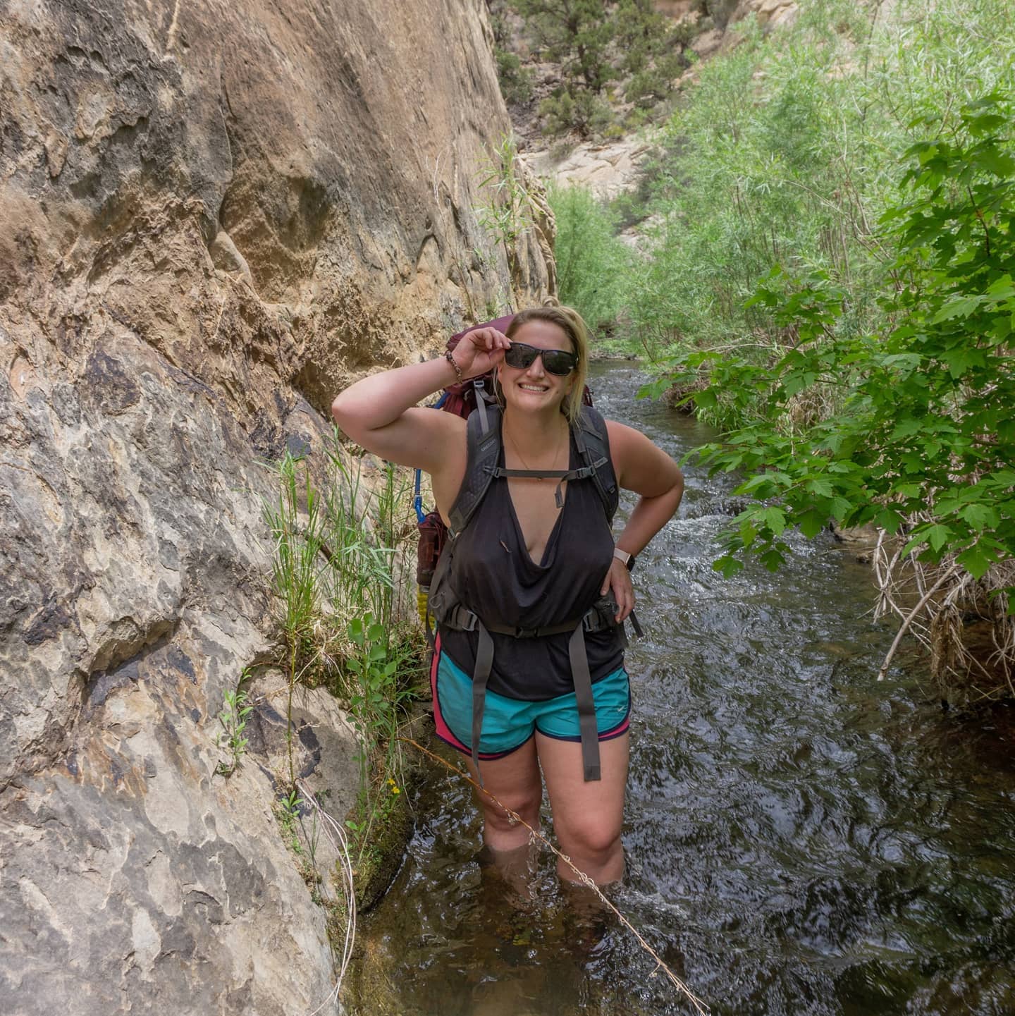 People are sleeping on Utah! One of the most beautiful places in the US.Started out on a short backpacking overnight with @nck237 and @the_rouxgarou which had us wadding through a stream.Then car camped and drove around grand staircase escalante national monument and through canyonlands national park. Absolutely gorgeous, and somehow didn't see any crowds all memorial weekend!